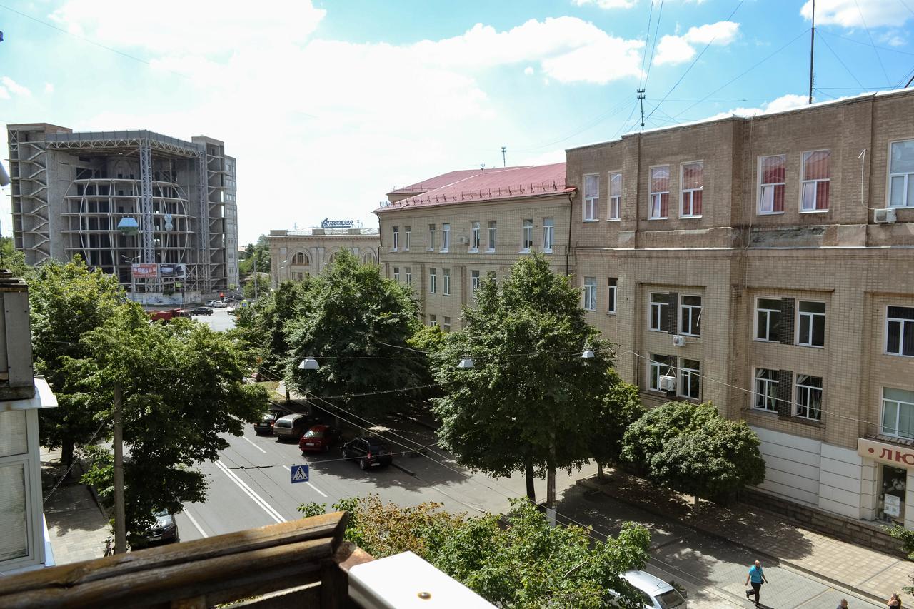חארקיב One-Bedroom Apartment On Gagarina מראה חיצוני תמונה